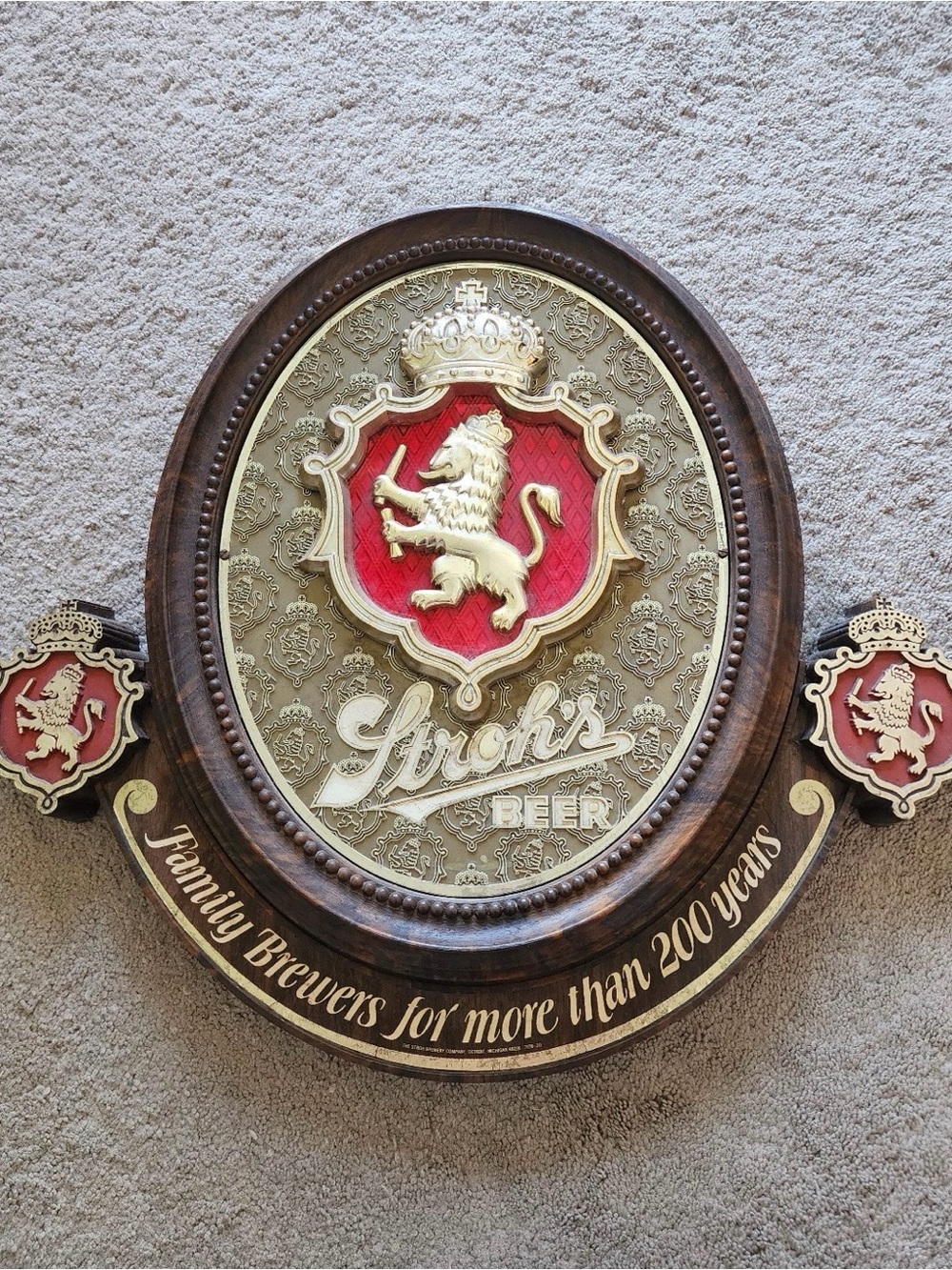 Vintage Stroh's Lighted Beer Sign "More than 200 Years" Bar Pub Sign